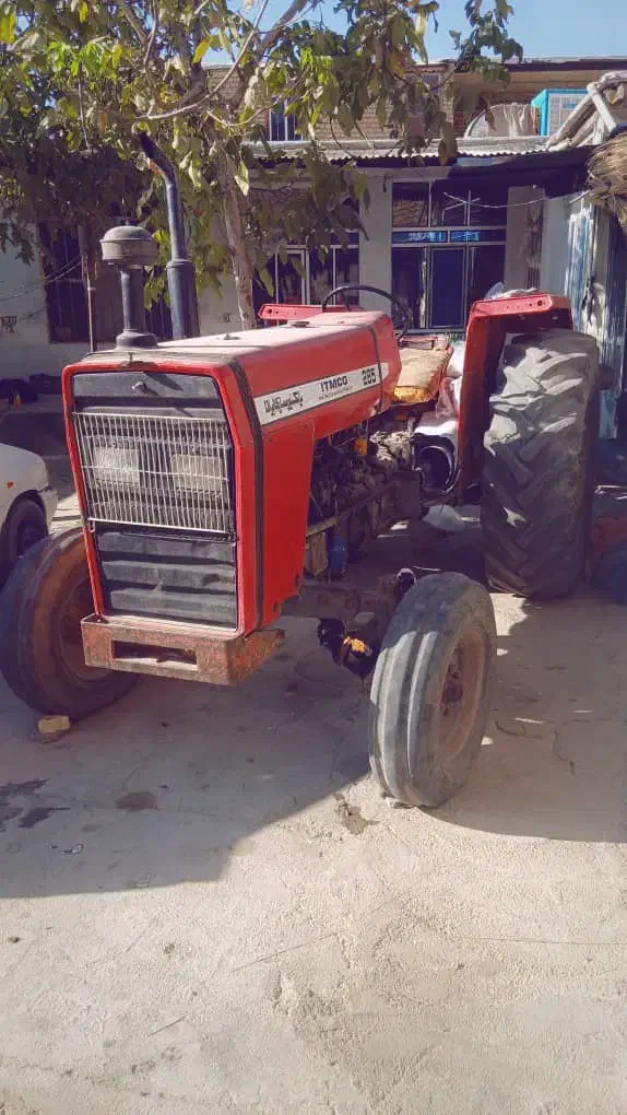 تراکتور|خودرو سنگین|لردگان, |دیوار