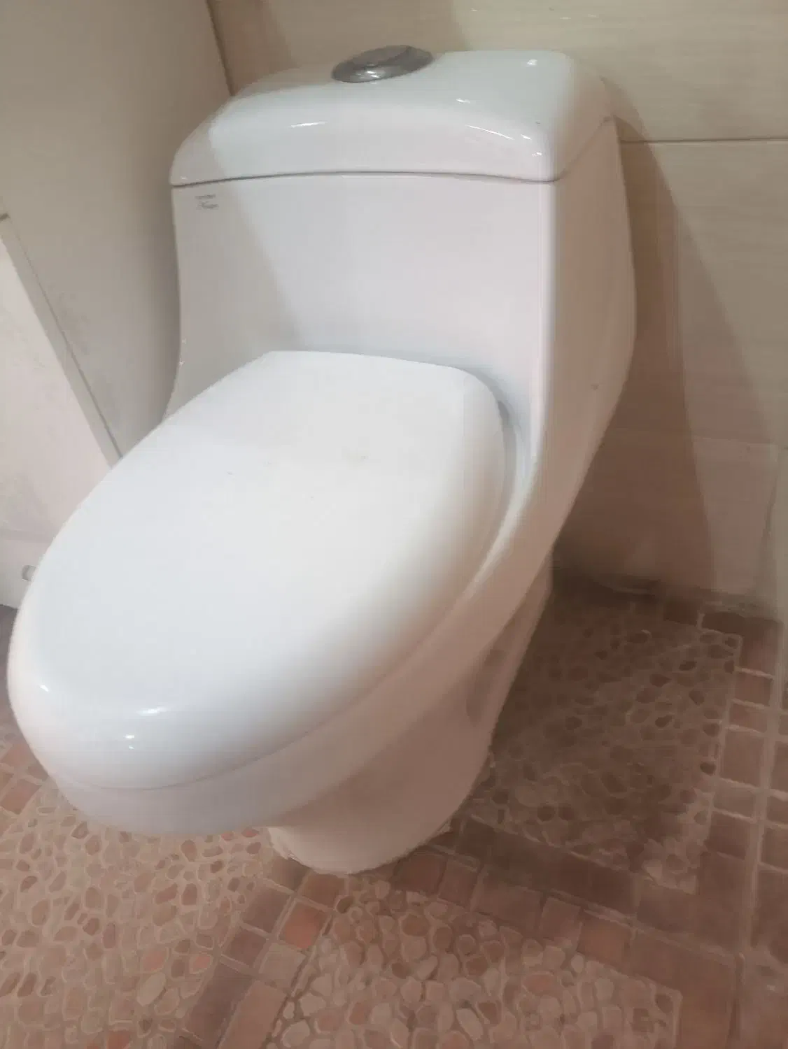 لوازم استوک سرویس بهداشتی|لوازم سرویس بهداشتی|یزد, |دیوار