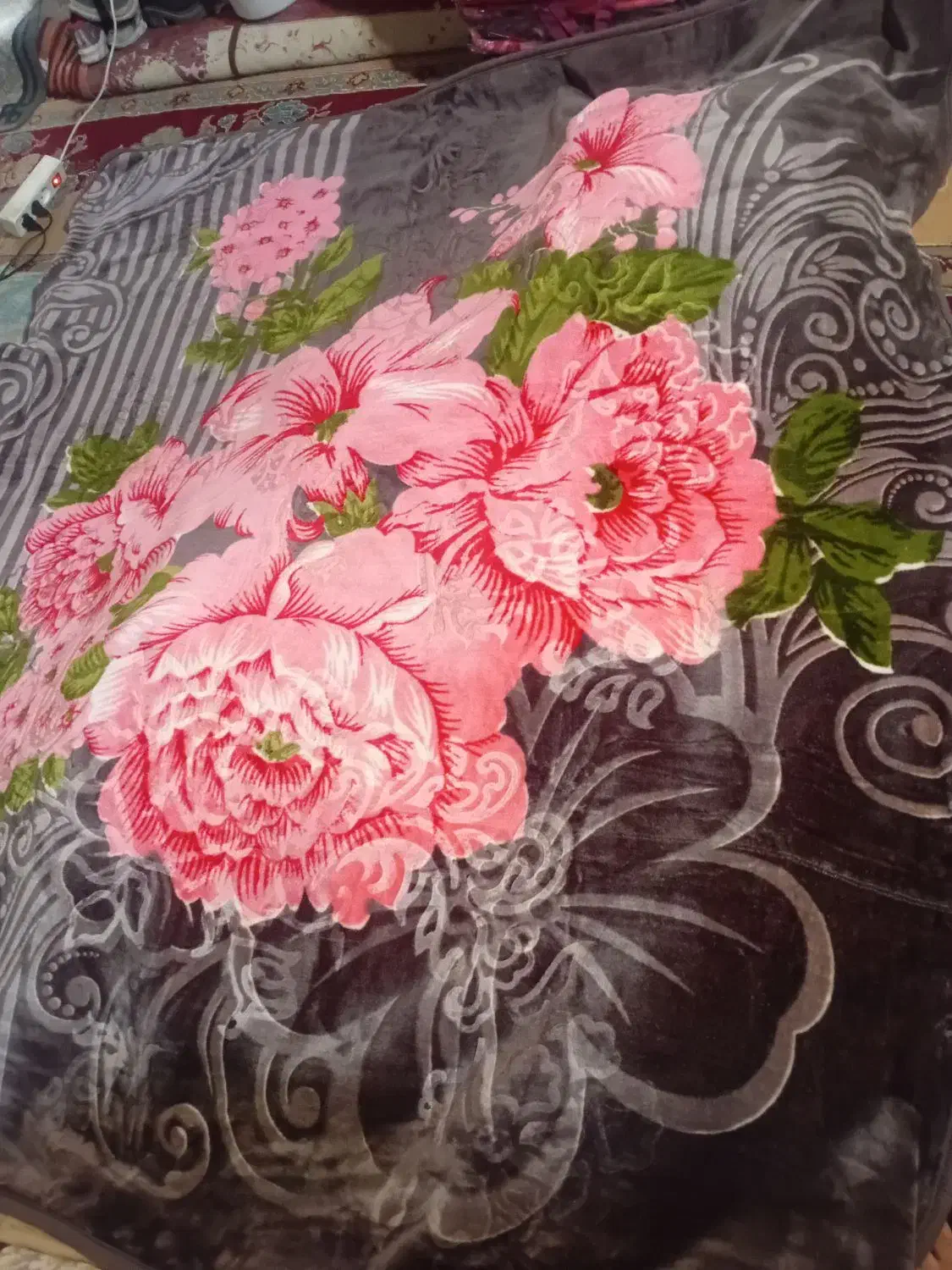 پتو دونفره خارجی گل برجسته|رختخواب، بالش، پتو|جم, |دیوار