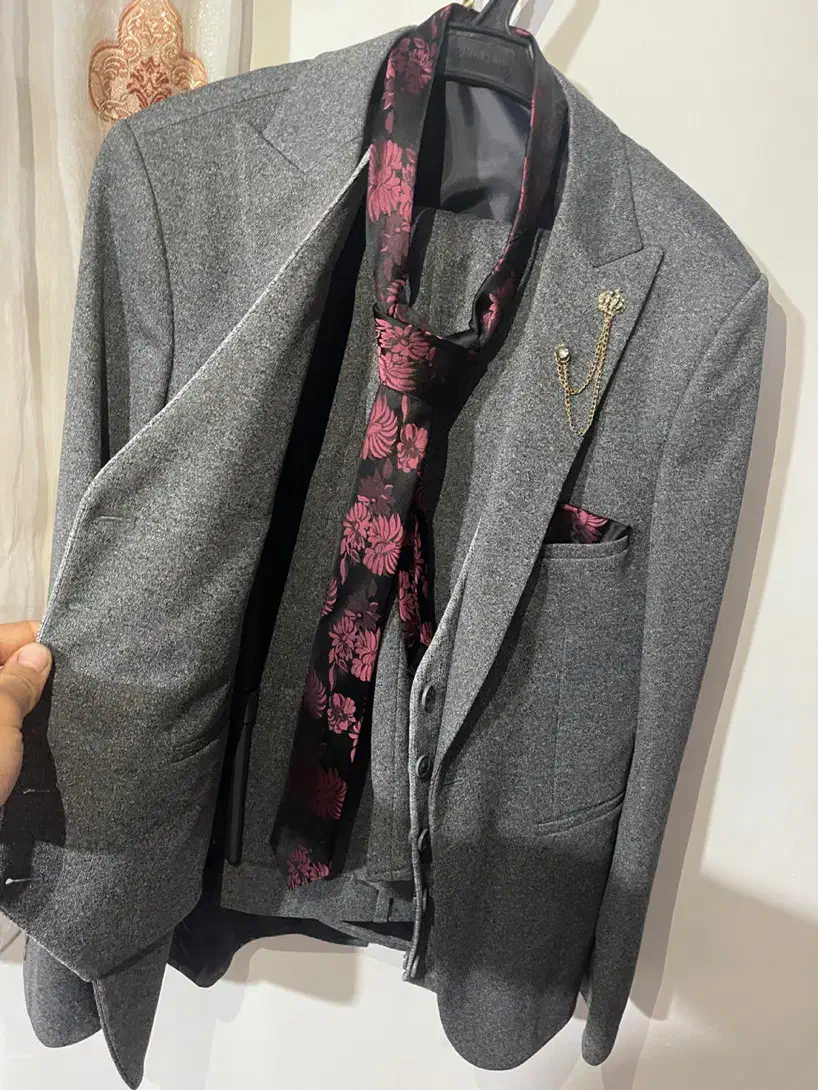 کتوشلوار|لباس|مهاباد (آذربایجان غربی), |دیوار