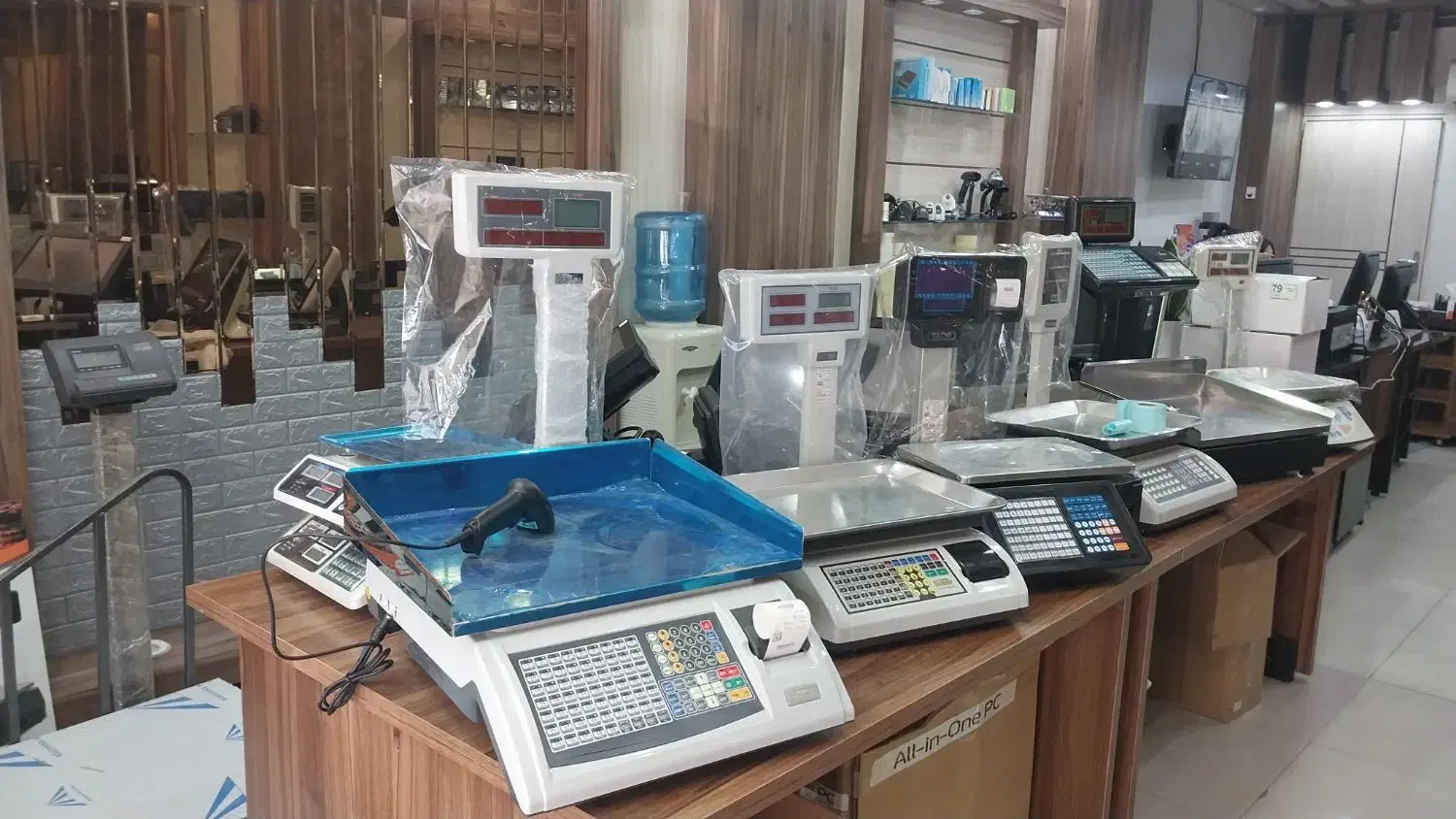 سیستم حسابداری فروشگاهی با کد ۳۲۲۱|فروشگاه و مغازه|اسلامشهر, شهرک قائمیه|دیوار