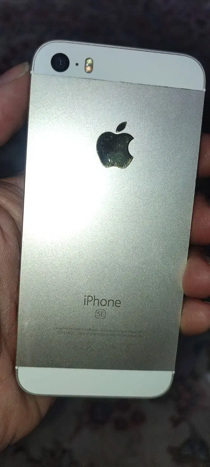 آیفون se|موبایل|مشهد, حسینآباد|دیوار