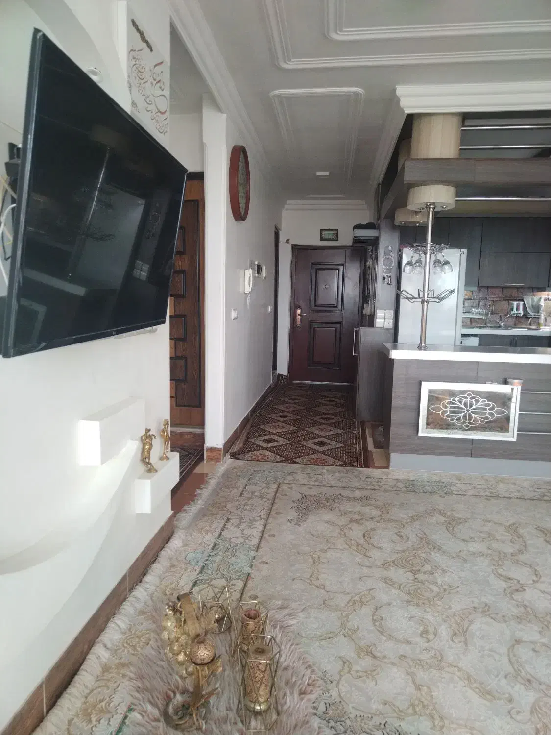 آپارتمان خوش نقشه و دلباز|فروش آپارتمان|شهرضا, |دیوار