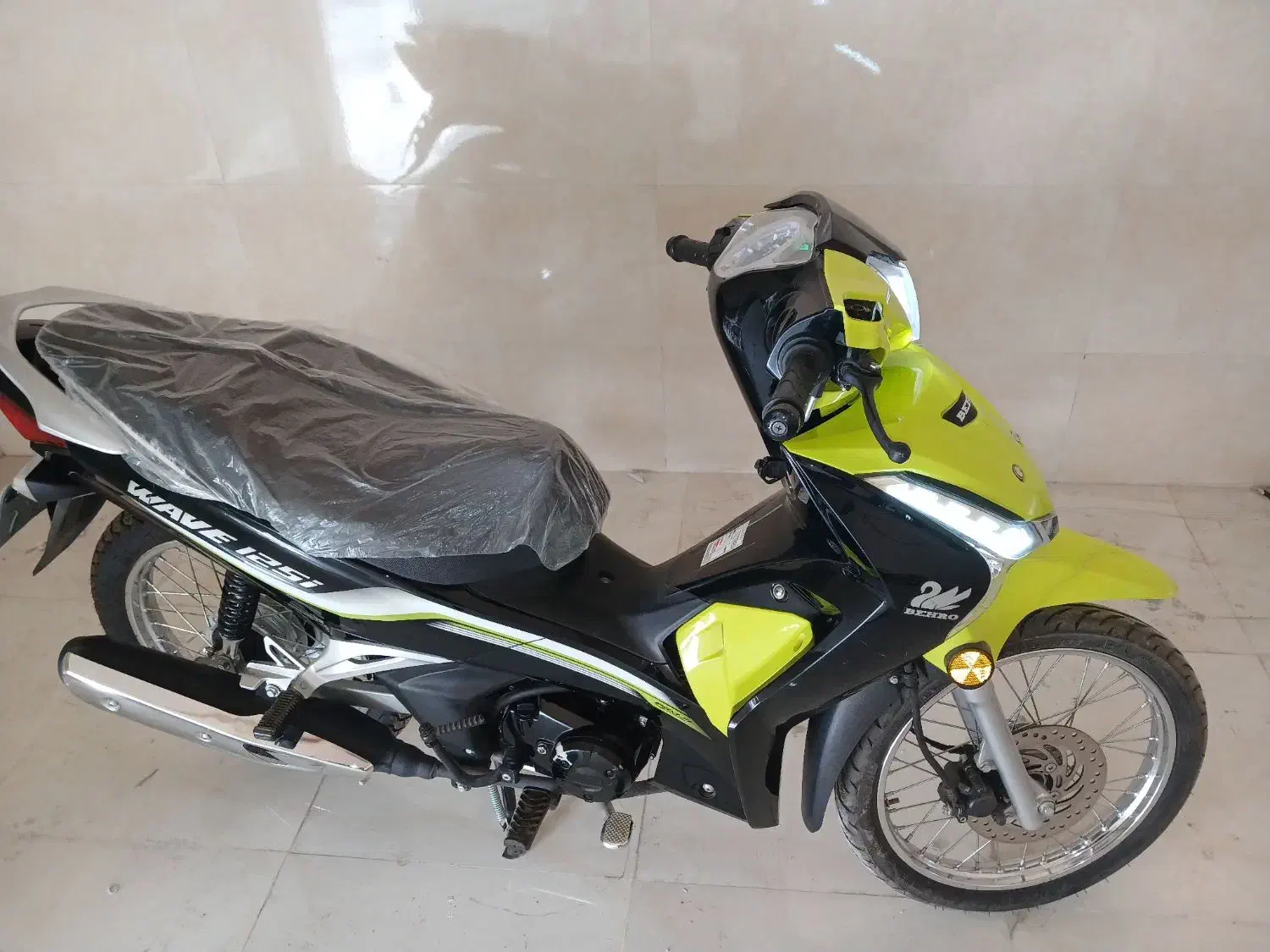 موتور بهرو بی کلاج ۱۲۵ مدل ۱۴۰۲|موتورسیکلت|کاشان, لتحر|دیوار