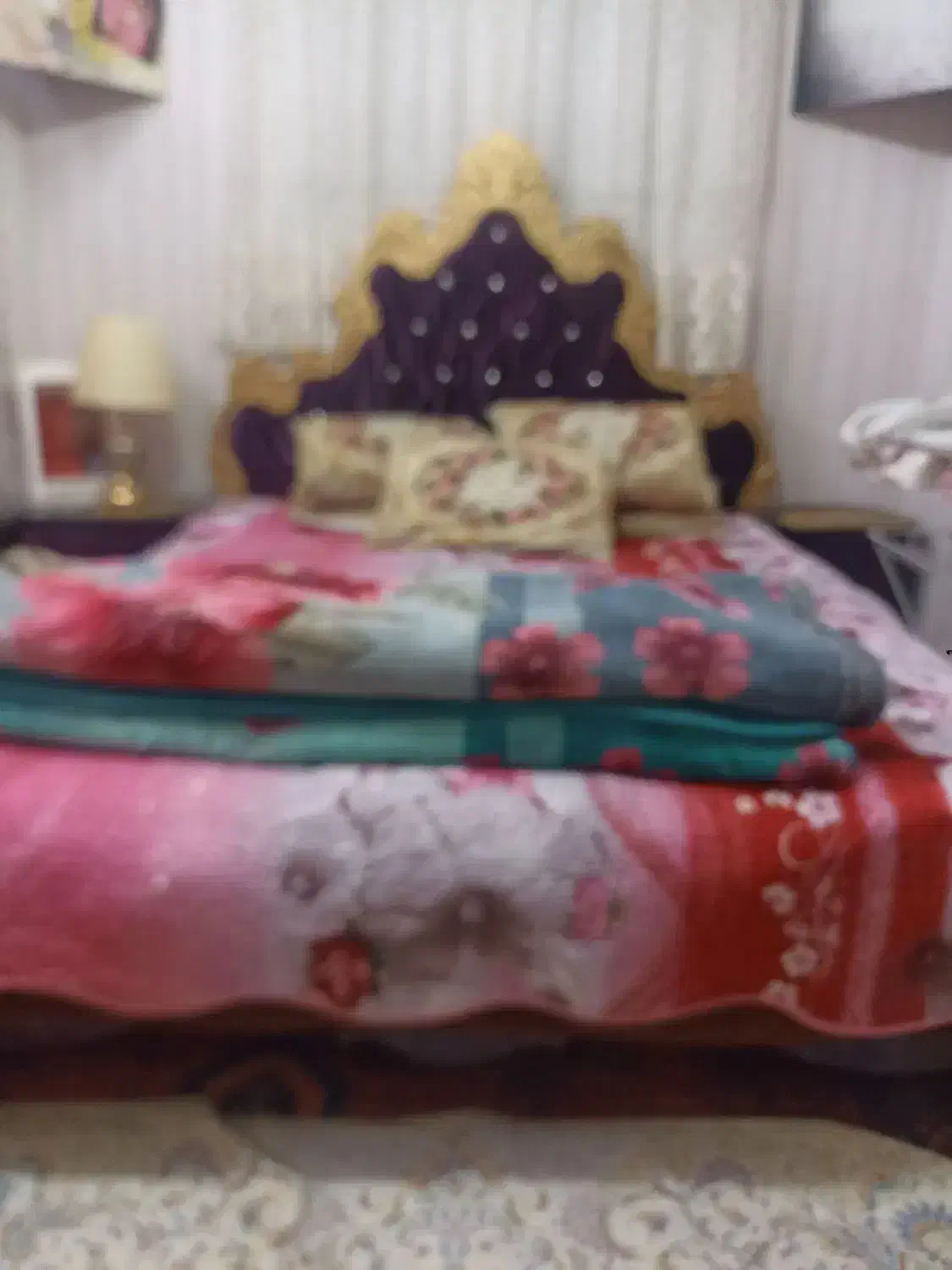 تخت خواب به همراه میز کنسول و صندلی|تخت و سرویس خواب|تهران, سازمان آب|دیوار