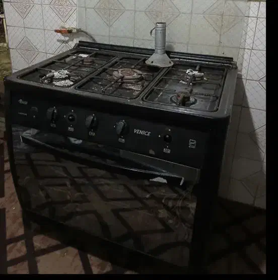 گاز ۵ شعله|اجاق گاز و لوازم برقی پخت‌وپز|رشت, سیا اسطلخ|دیوار