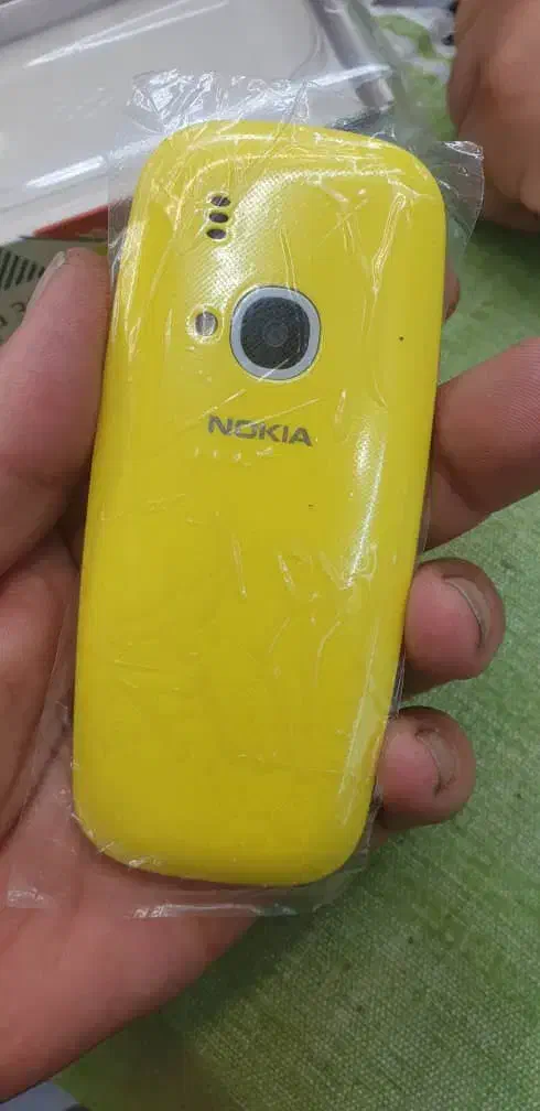 نوکیا۳۳۱۰ زرد اصلی بدون مشابه|موبایل|تهران, شیخ هادی|دیوار