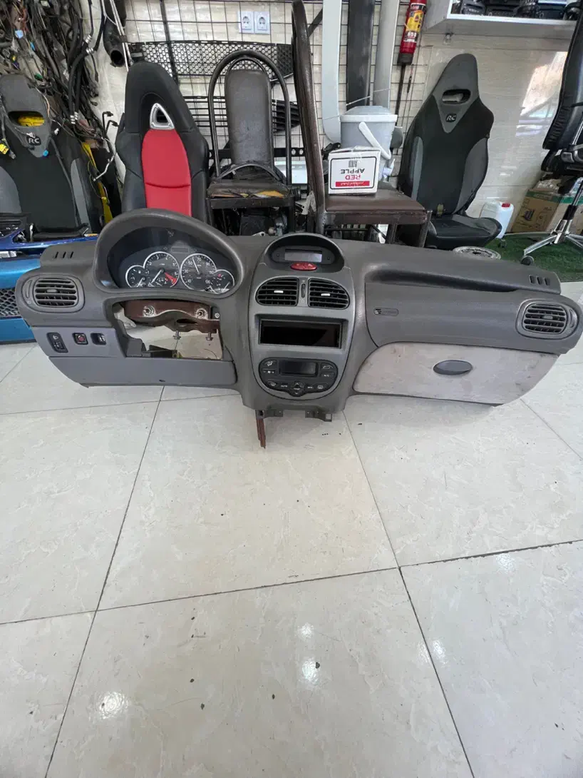 اوراقی ۲۰۶لوازم اصلی فرانسه|قطعات یدکی و لوازم جانبی|شیراز, لاله|دیوار