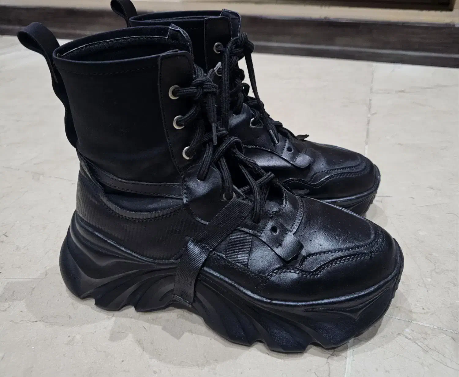 بوت و کتونی ساقدار|کیف، کفش، کمربند|تهران, تهرانسر غربی|دیوار