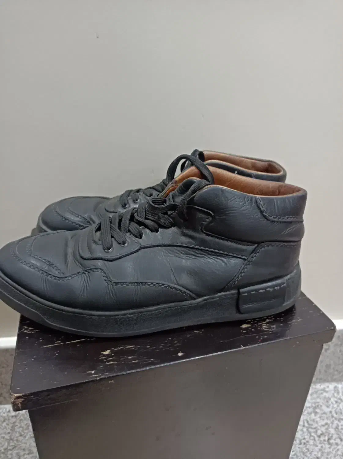 نیم بوت تمام چرم سفارشی سایز ۴۲|کیف، کفش، کمربند|تهران, گلستان (شهرک راه آهن)|دیوار