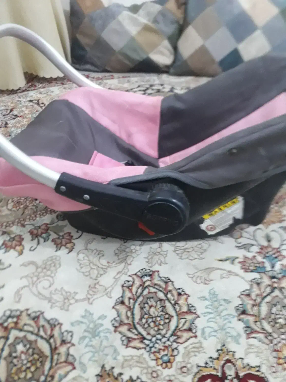 ۲۰۰|کالسکه و لوازم جانبی|نیشابور, مازول|دیوار