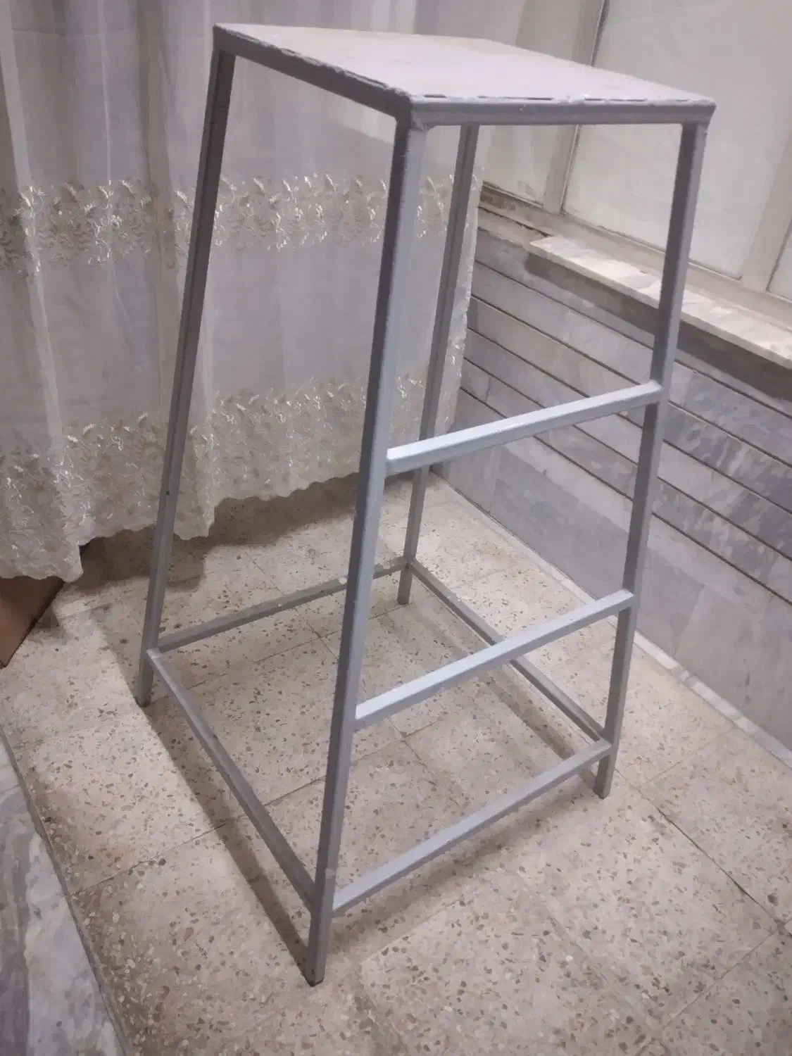 چهار پایه آهنی|مصالح و تجهیزات ساختمان|کرج, شاهینویلا|دیوار