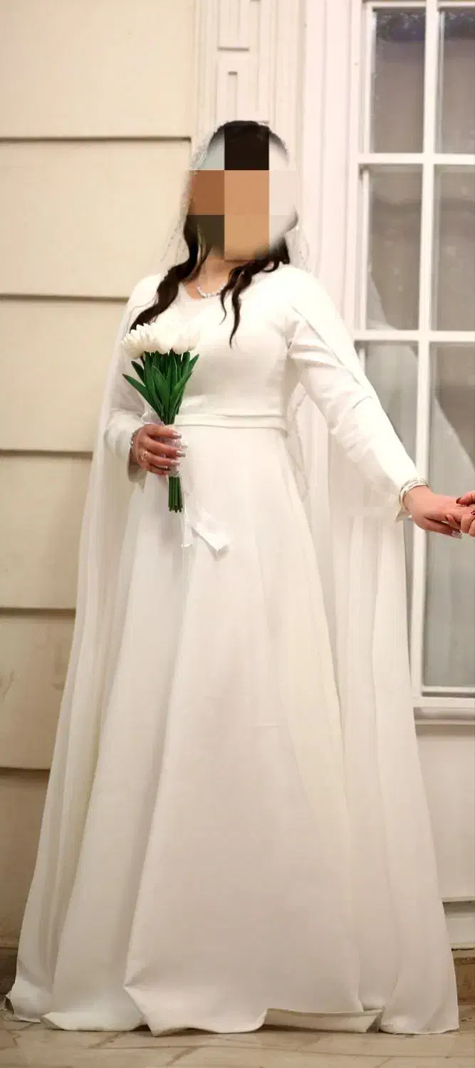 پیراهن سفید|لباس|فولادشهر, مسکن مهر فولادشهر|دیوار