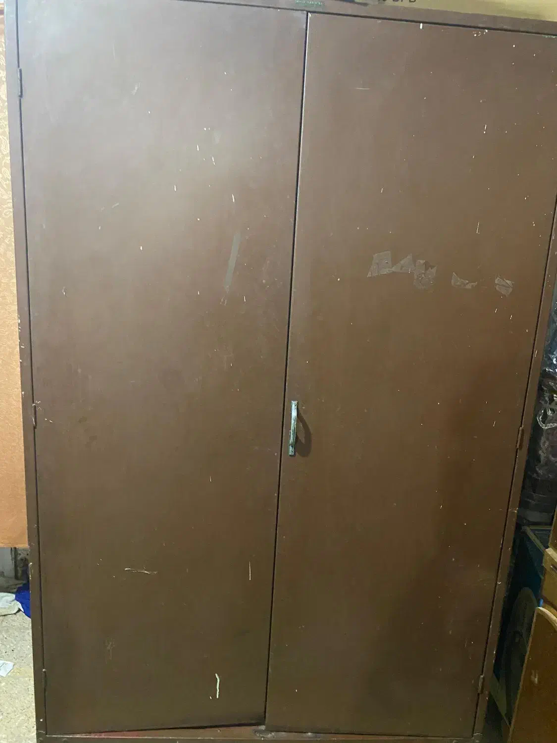 کمد فلزی|جاکفشی، کمد، دراور|مسجد سلیمان, |دیوار