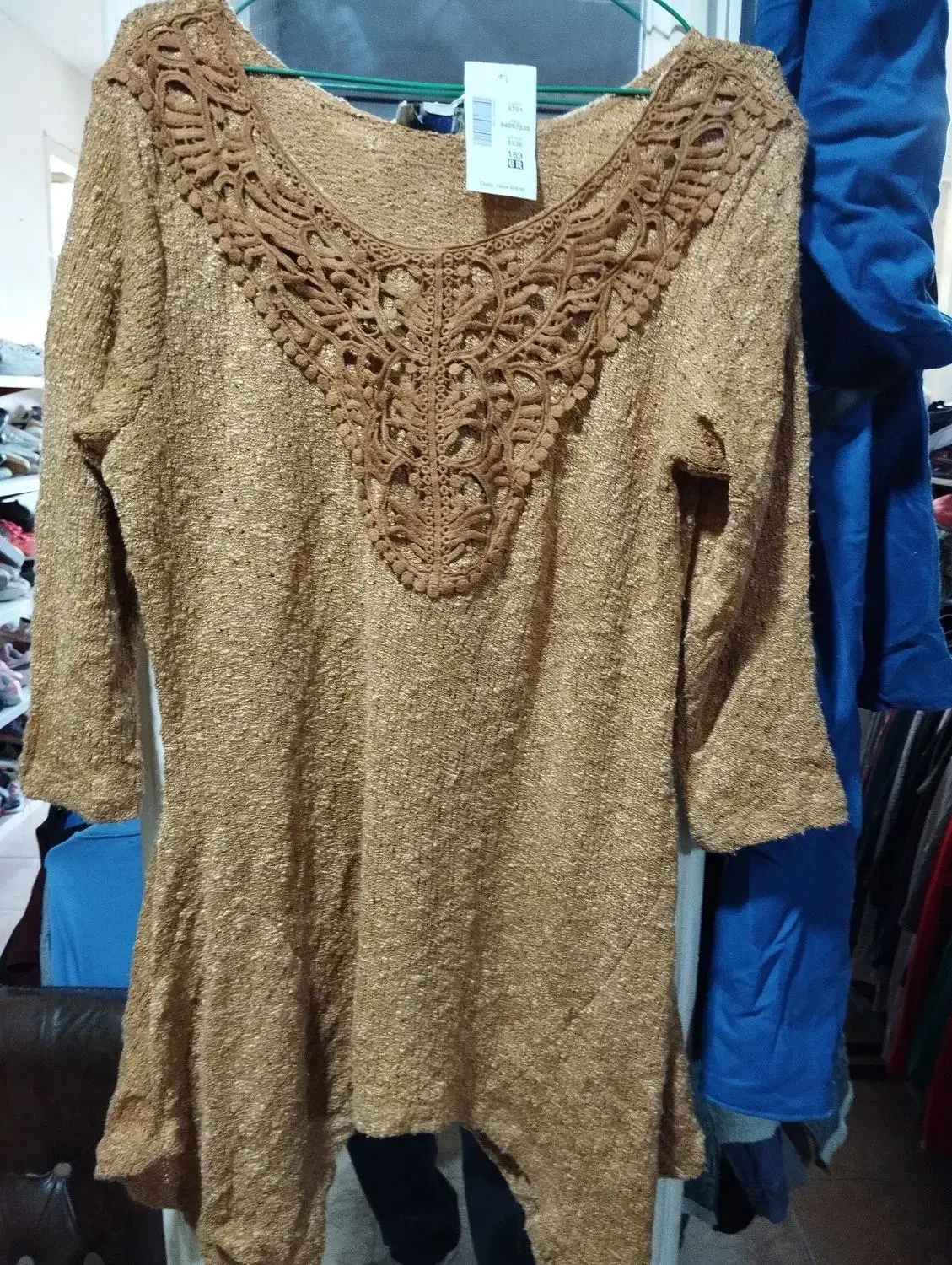 بافت زنانه|لباس|شیراز, ابیوردی|دیوار