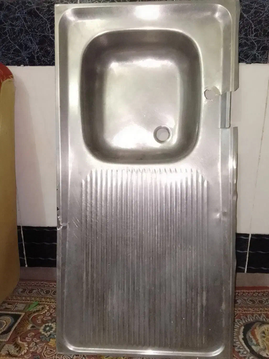 سینک تک سالم.|آب‌چکان و نظم‌دهنده ظروف|زاهدان, |دیوار