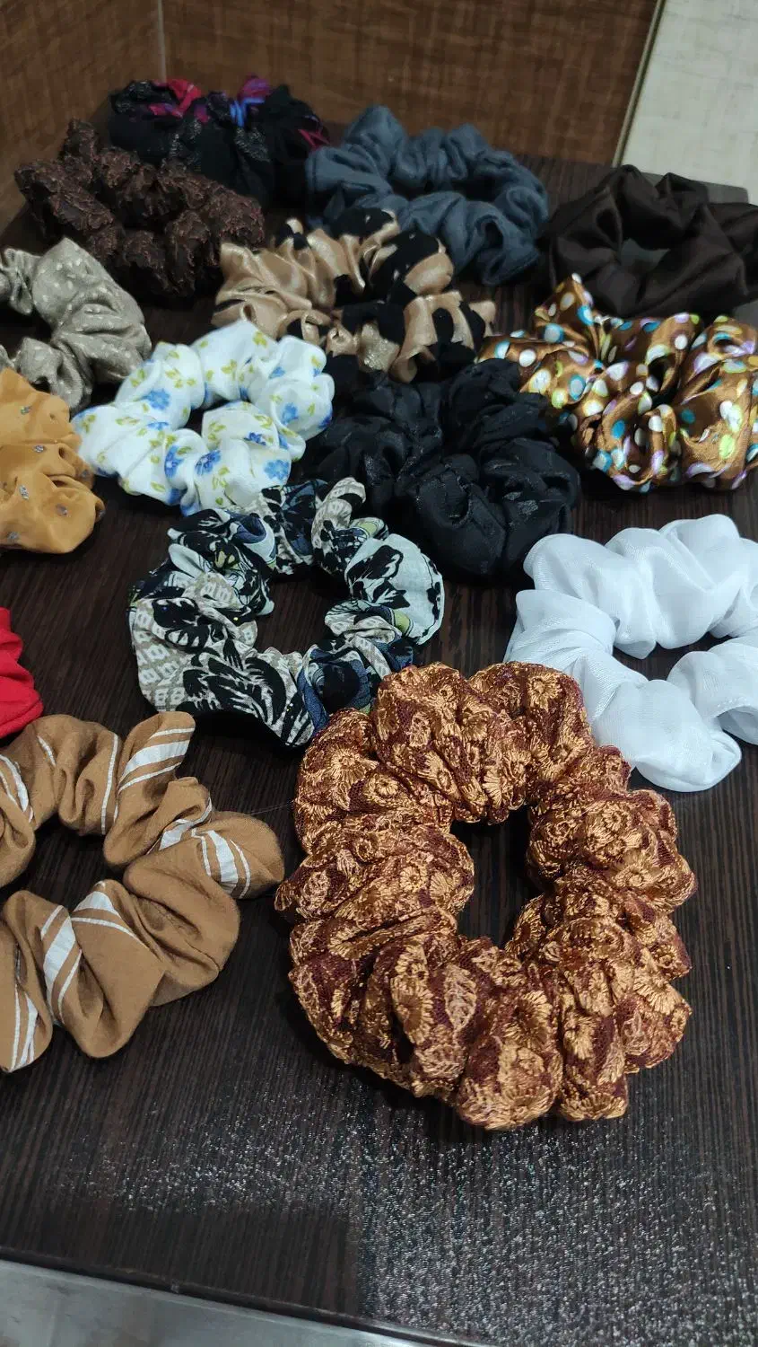 کش موی پارچه ای در رنگبندی متنوع به صورت عمده|زیورآلات و اکسسوری|رشت, جانبازان|دیوار