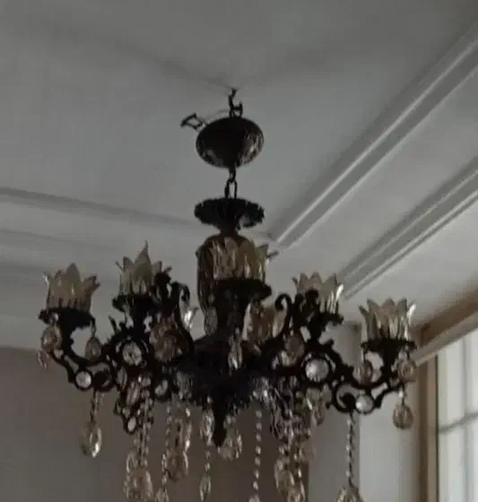 لوستر|لوستر و چراغ آویز|گنبد کاووس, |دیوار