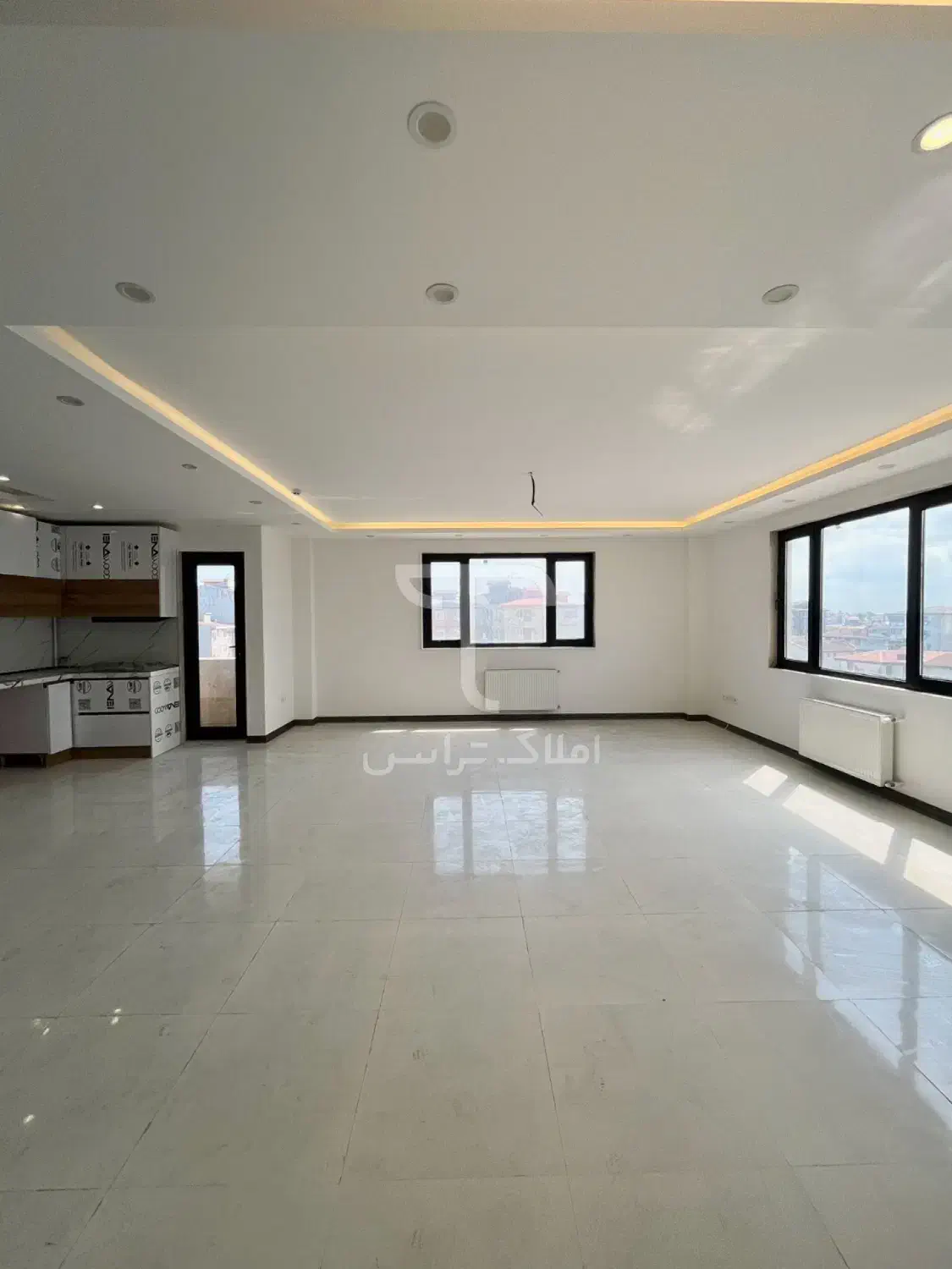 ۱۱۸متری نوساز بر بلوار جهانگانی|فروش آپارتمان|بندر انزلی, جهانگانی|دیوار