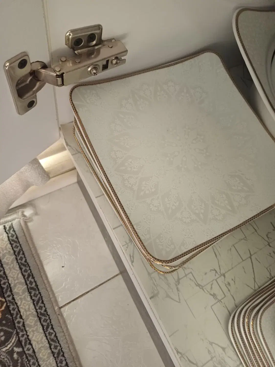 سرویس ۶ نفره چینی|ظروف سرو و پذیرایی|تهران, شهرک ولیعصر شمالی|دیوار