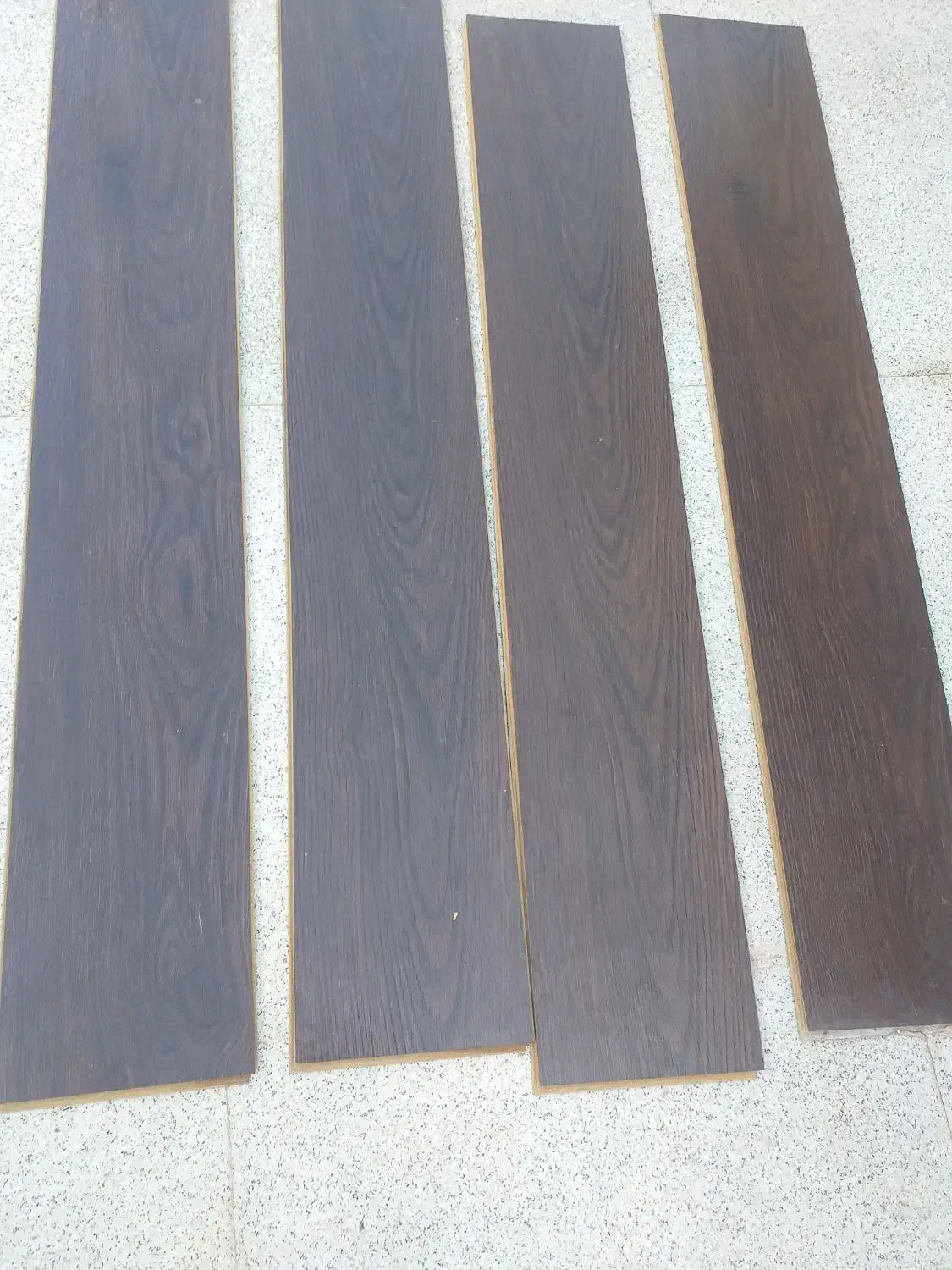 پارکت ۹ میل آلمانی بسیار عالی|مصالح و تجهیزات ساختمان|قشم, |دیوار