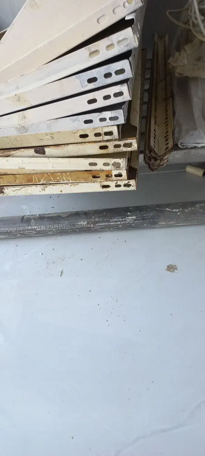 قفسه|کتابخانه، شلف، قفسه‌های دیواری|تبریز, |دیوار