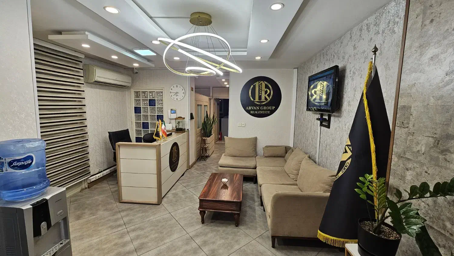 منشی و کارمند اداری خانم|استخدام اداری و مدیریت|تهران, جردن|دیوار