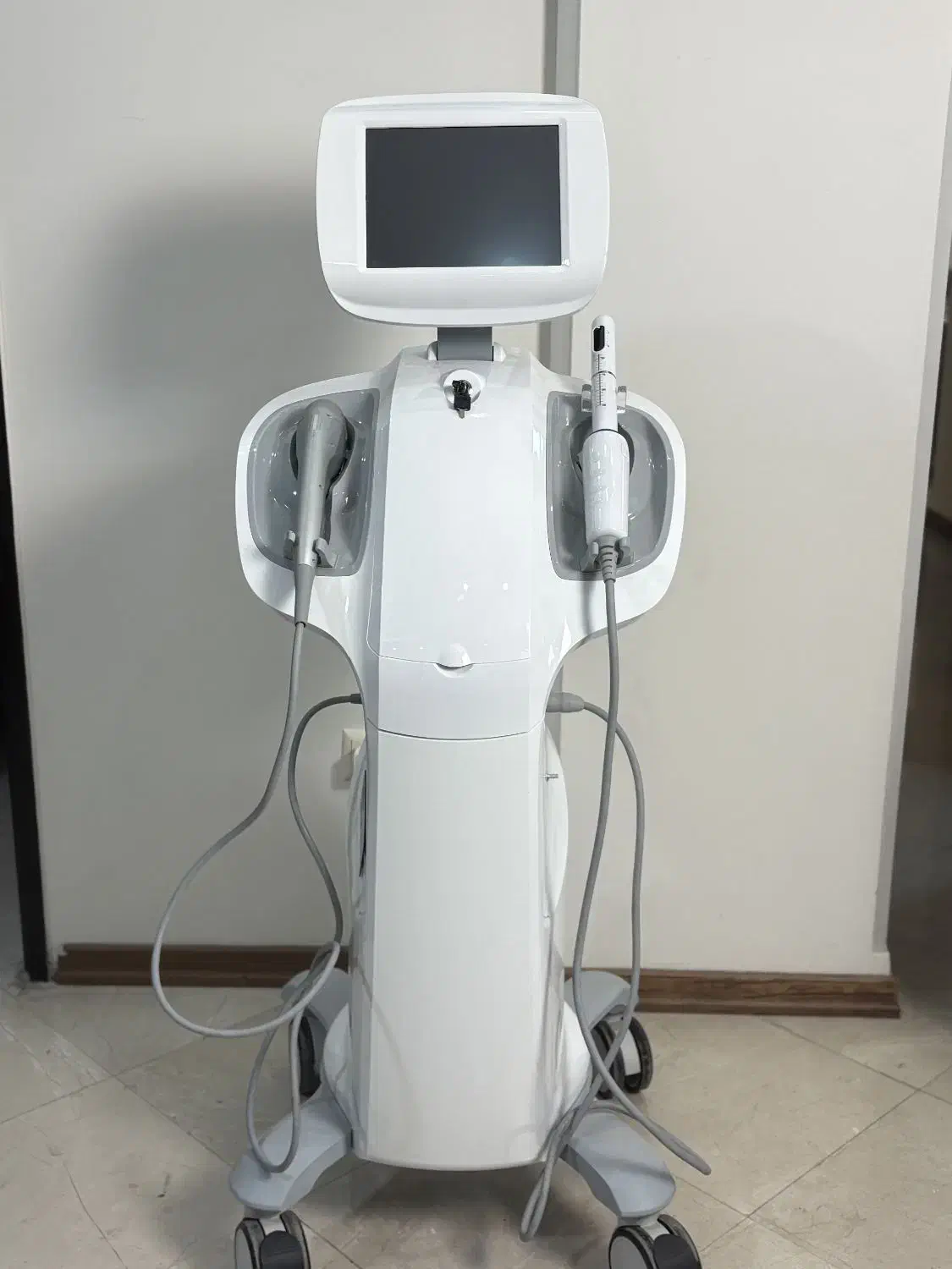 دستگاه هایفو اولترافورمر ۷بعدی دست دو|آرایشی، بهداشتی، درمانی|آمل, |دیوار