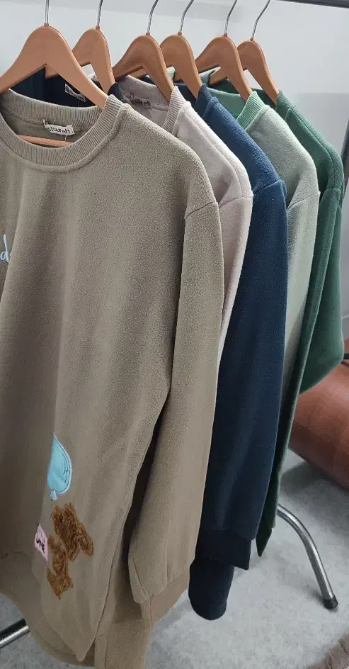 لانگ موهر|لباس|کاشان, شهدا|دیوار