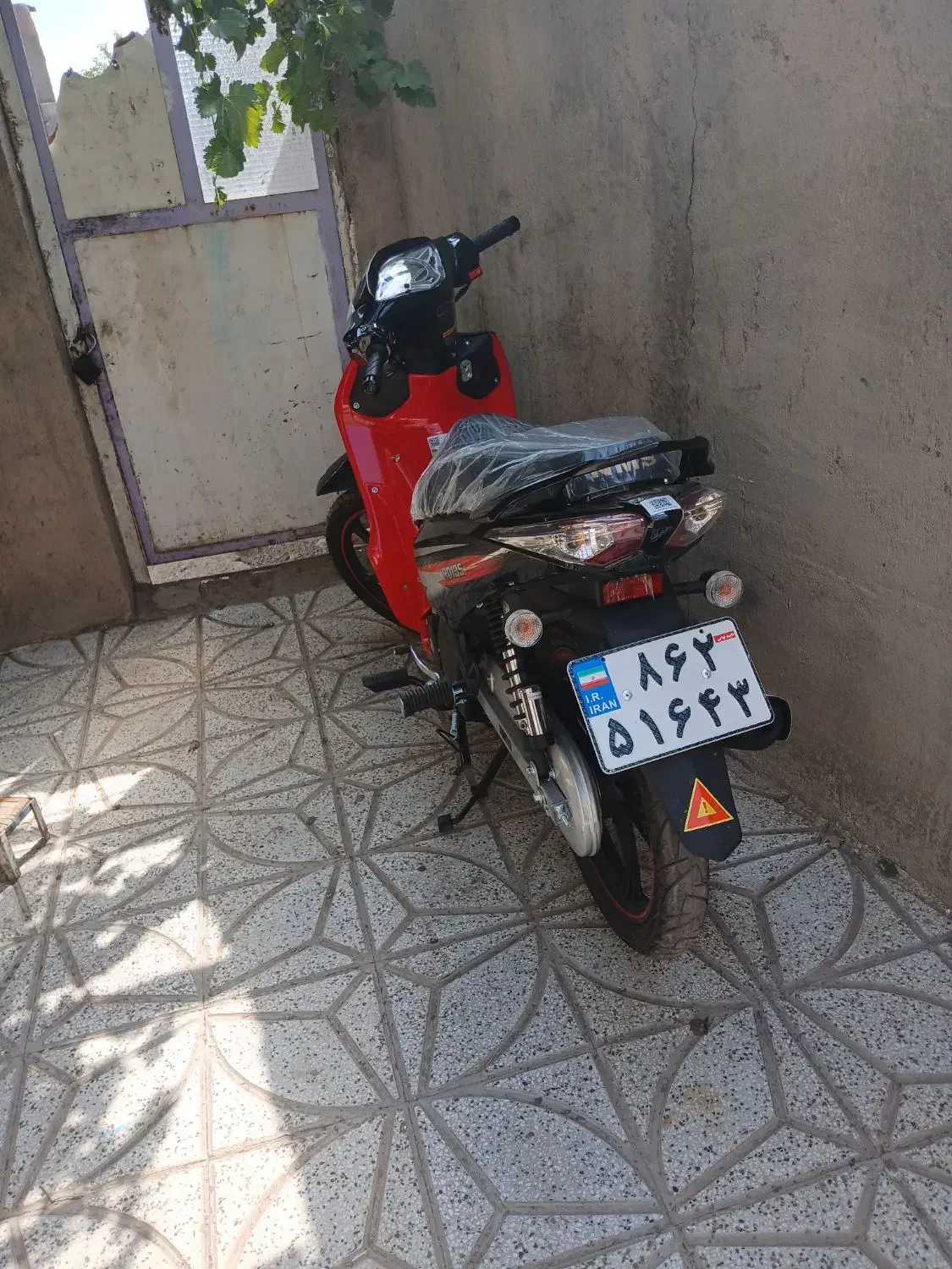 موتور لاکی نیرو موتور صحر ۱۳۵|موتورسیکلت|نیشابور, مبارکه|دیوار