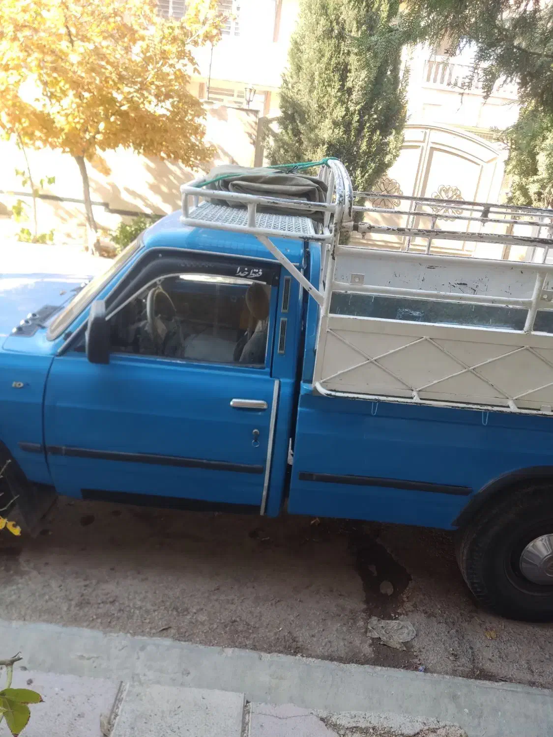 نیسان دوگانه شرکتی|خودرو سواری و وانت|صدرا-فارس, فاز ۱|دیوار