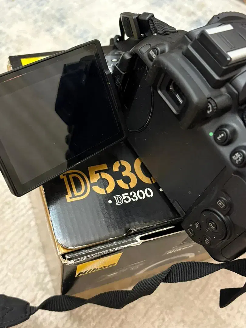 دوربین عکاسی نیکون ۵۳۰۰D|دوربین عکاسی و فیلم‌برداری|تهران, جوادیه|دیوار