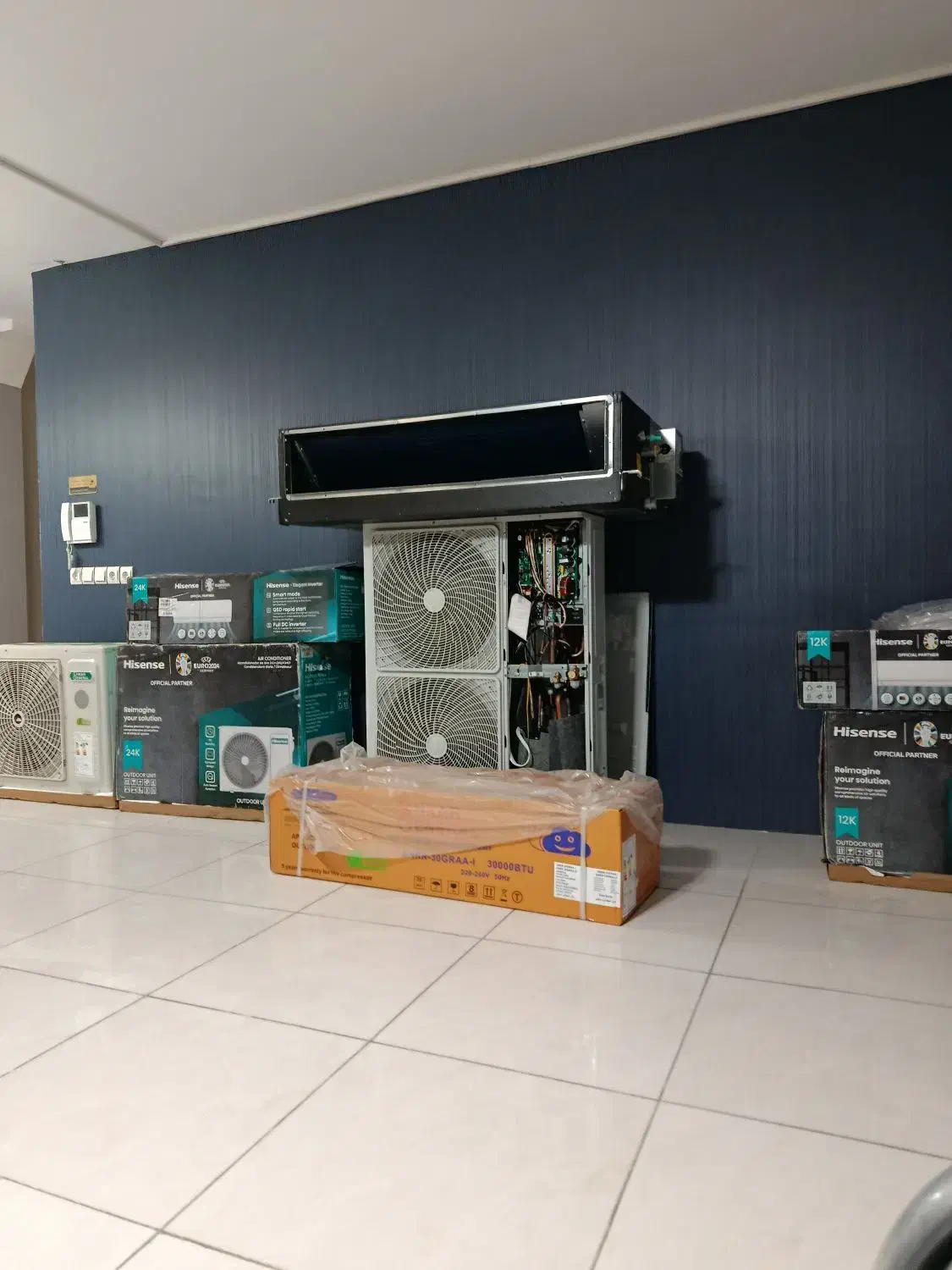 داکت اسپلیت هایسنس|کولر گازی و فن‌کوئل|کرمانشاه, |دیوار