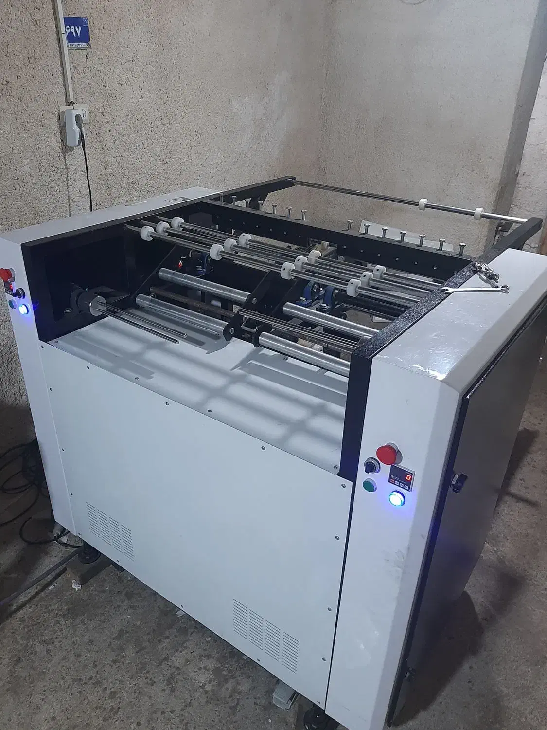 دستگاه ۳کاره تولید سفره یک بار مصرف،کیسه زباله و..|ماشین‌آلات صنعتی|رشت, معلم|دیوار