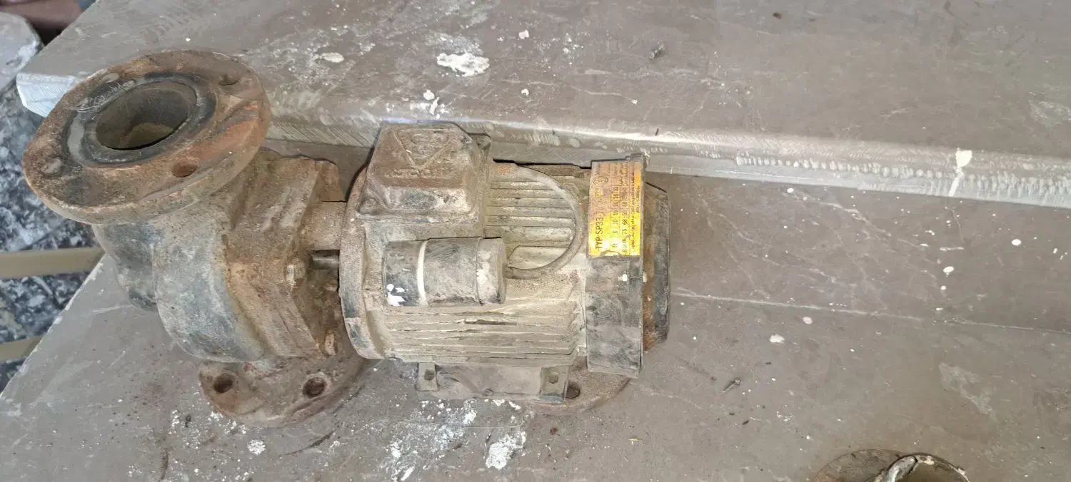 پمپ اب متور خانه بدون ایراد|آبگرمکن، پکیج، شوفاژ|کرمانشاه, |دیوار