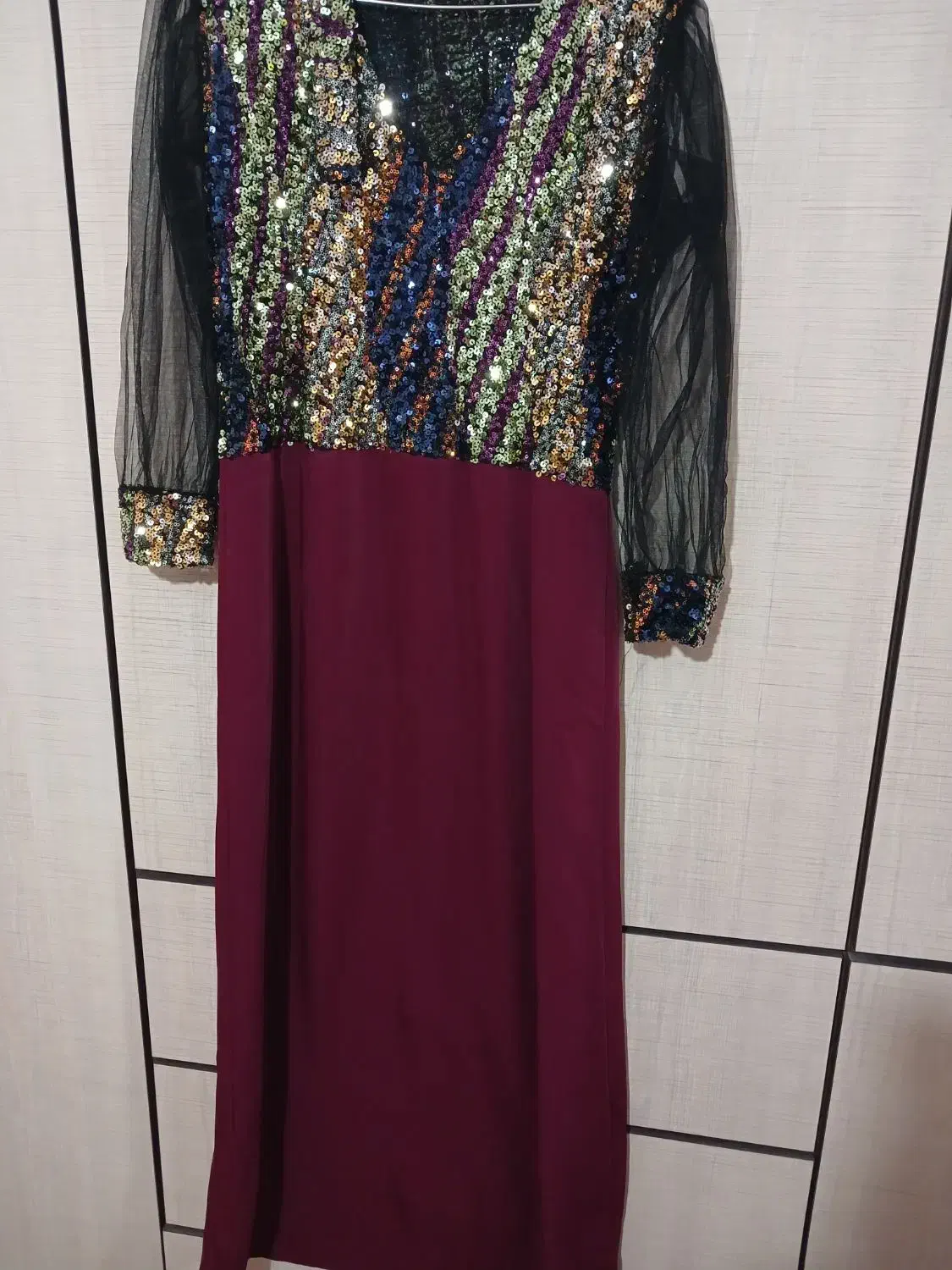 لباس مجلسی|لباس|مرند, |دیوار