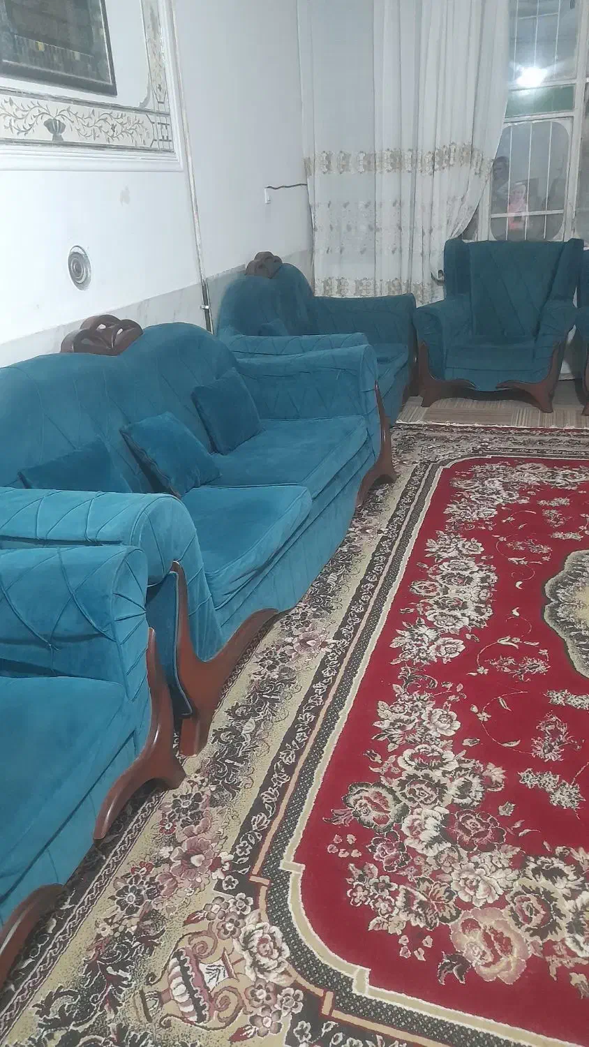 فروش  مبل 9نفره در حد نو قیمت 5500000|مبلمان خانگی و میز عسلی|شیراز, کوشک میدان|دیوار