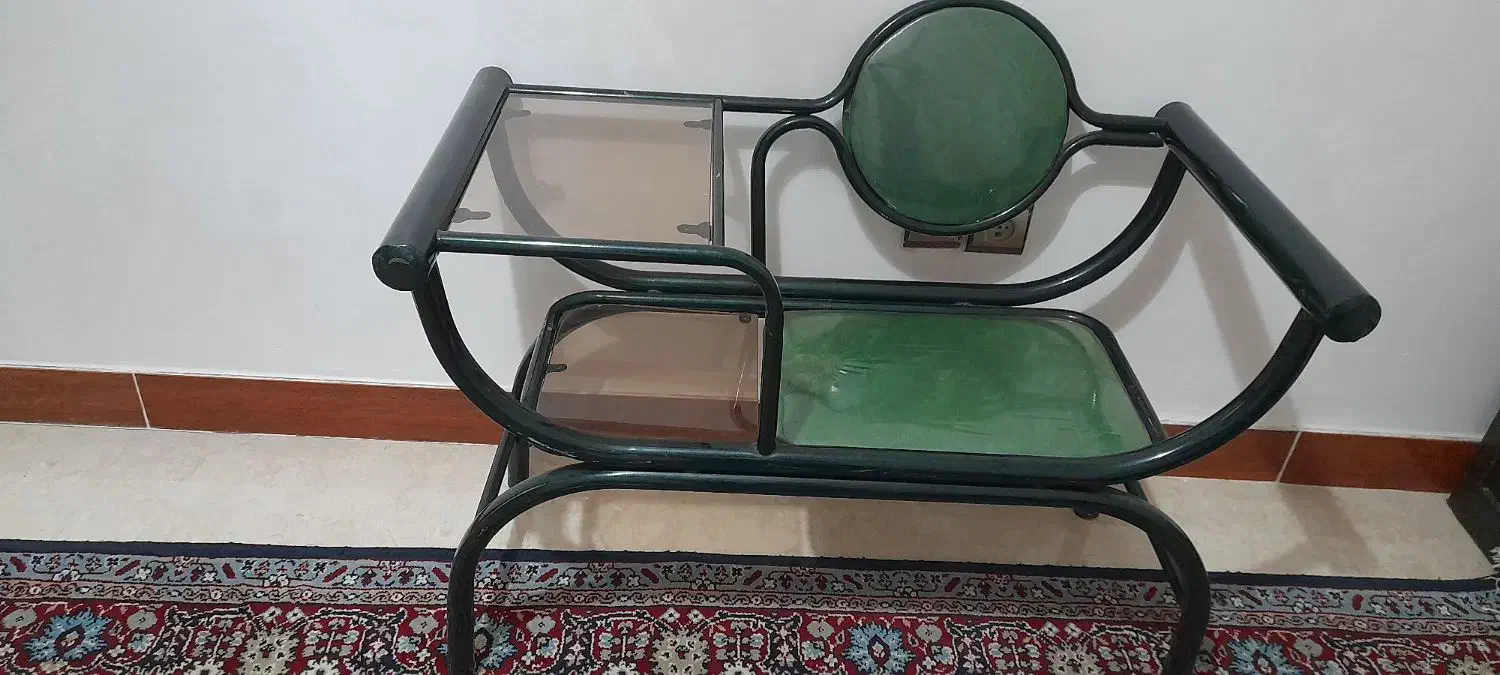 میز تلفن فلزی|میز تلفن|صومعه‌سرا, |دیوار