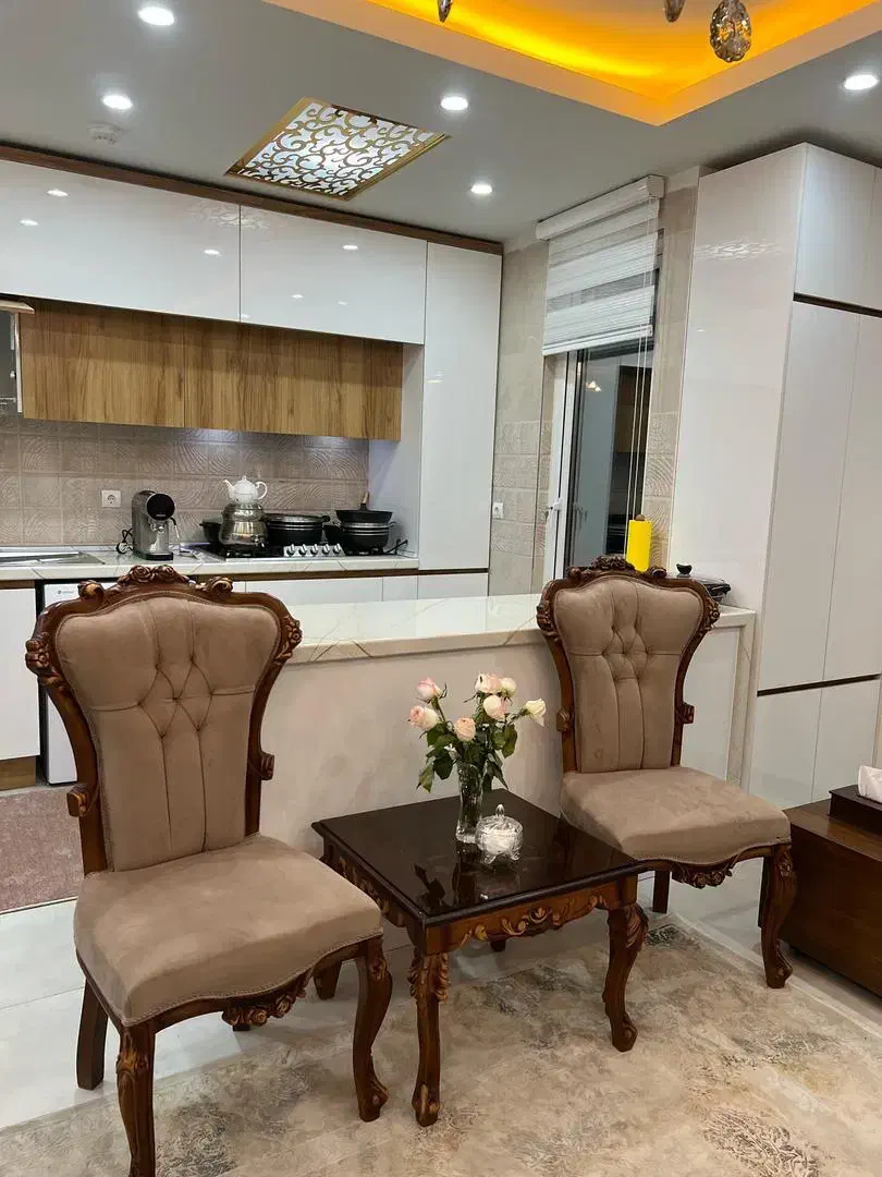 67 متر میدان پاستور قابل تبدیل