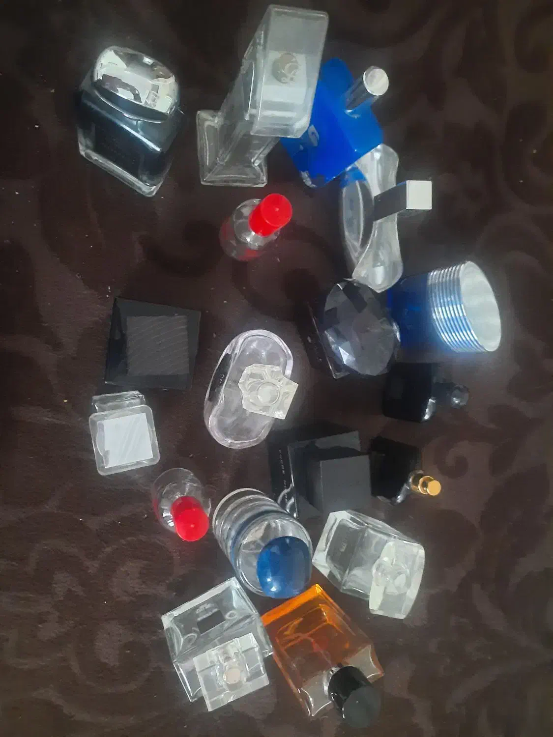 شیشه ادکلن وعطر|آرایشی، بهداشتی، درمانی|شیراز, فرگاز|دیوار