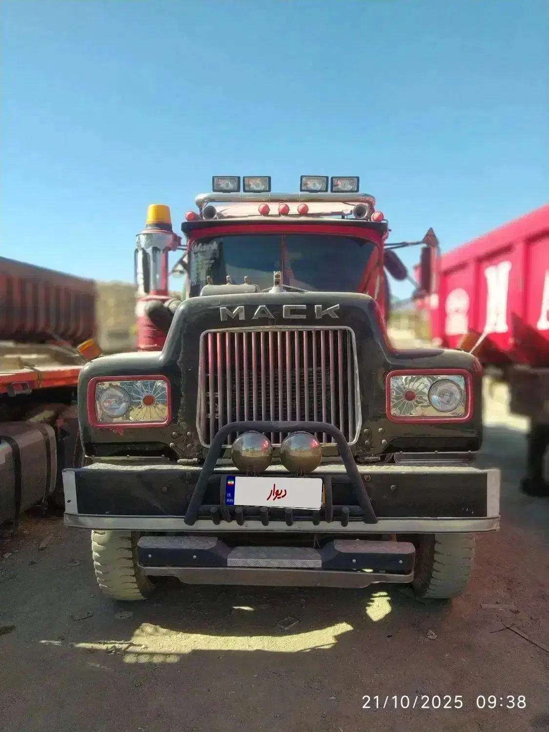 ماک|خودرو سنگین|ابریشم, |دیوار