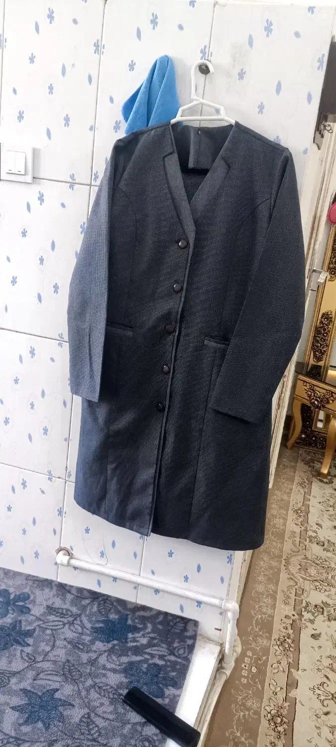 درحدنونو|لباس|مشهد, طبرسی شمالی|دیوار