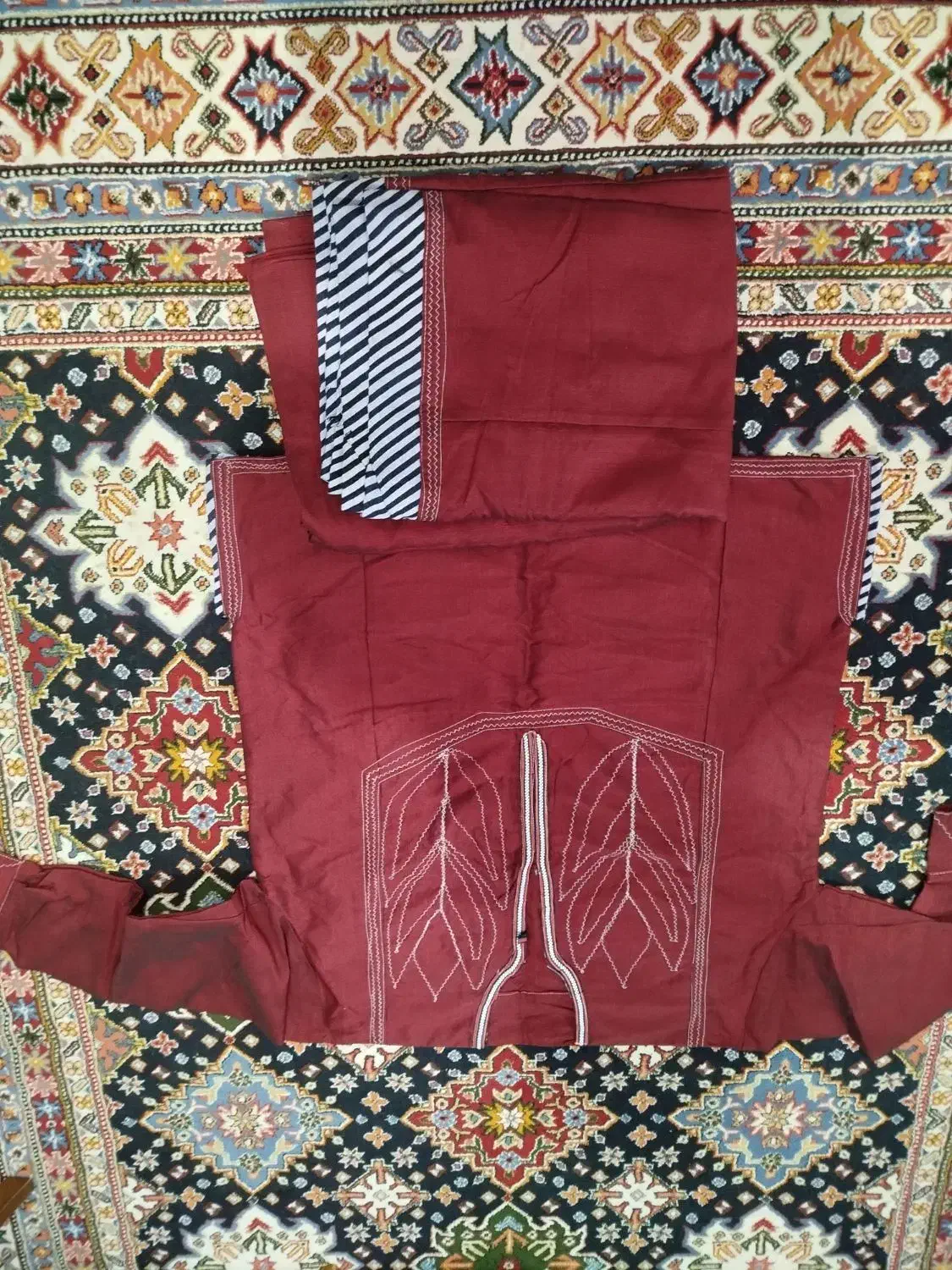 لباس محلی|لباس|مینودشت, |دیوار