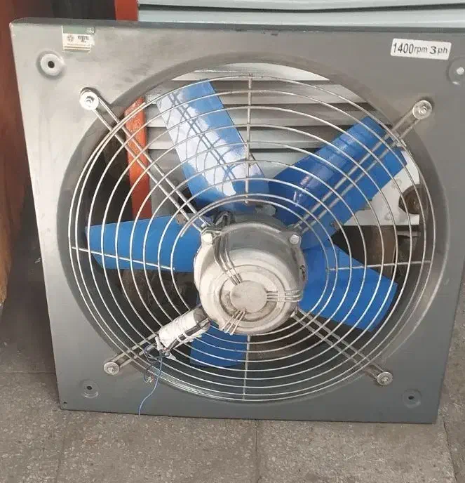 فن هواکش صنعتی ۶۰در۶۰تکفاز پره فلزی|پنکه و تصفیهکنندهٔ هوا|خاوران, |دیوار