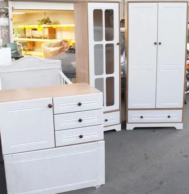 تخت خواب نوزاد نوجوان مدل نئوکلاسیک|تخت و سرویس خواب|کرمانشاه, |دیوار