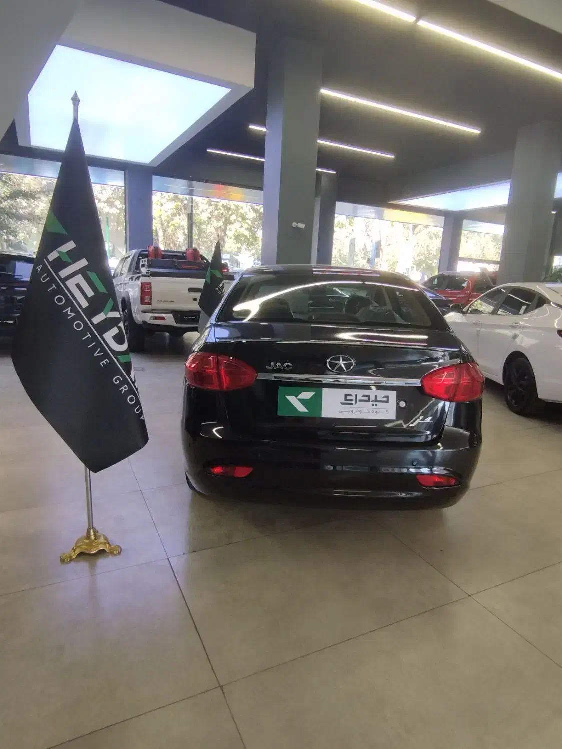 جک J4، مدل ۱۴۰۴ فقط امروز قیمت قطعی|خودرو سواری و وانت|تهران, مهران (سیدخندان)|دیوار