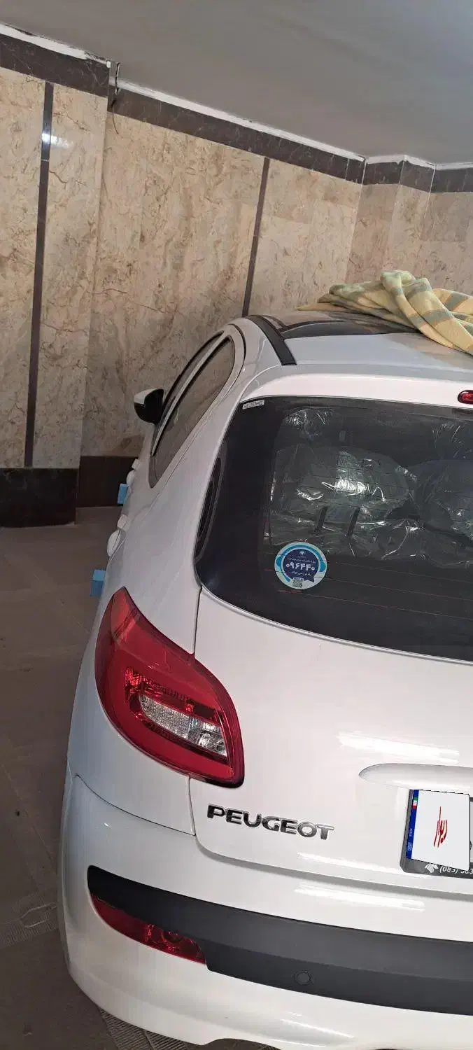 ۲۰۷اتومات سقف شیشه ای|خودرو سواری و وانت|کرمانشاه, |دیوار