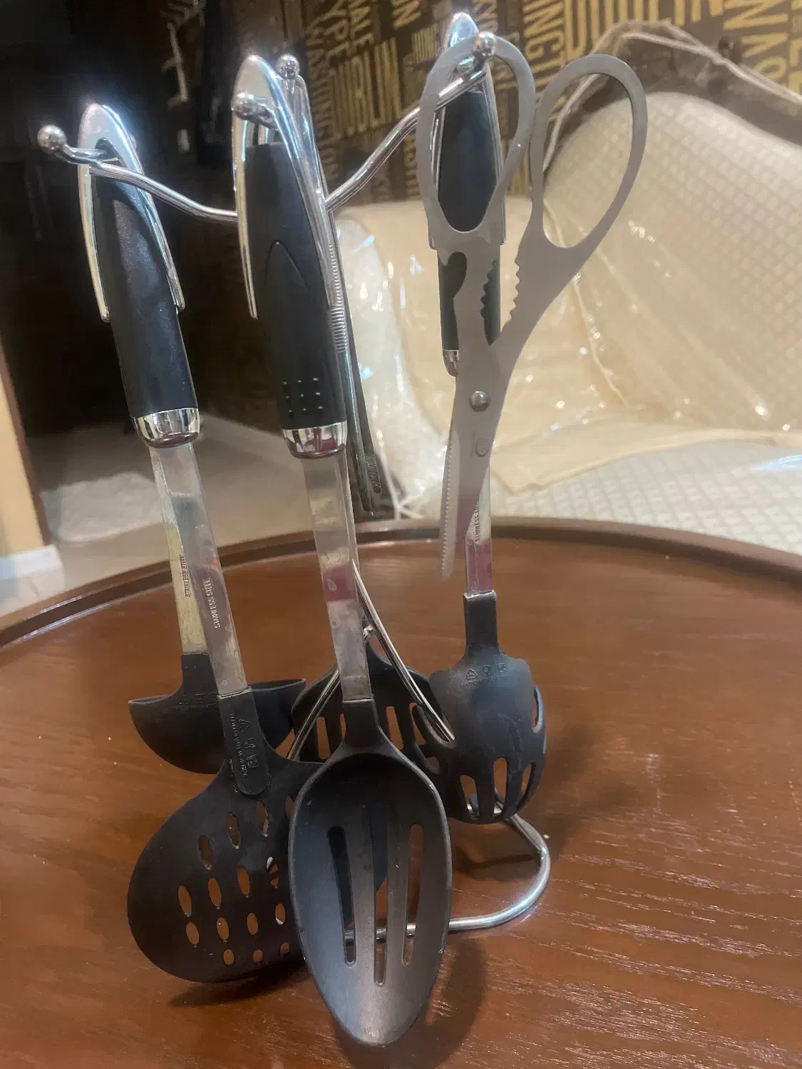 ست کفگیر ملاقه|آب‌چکان و نظم‌دهنده ظروف|مشهد, شهید فرامرز عباسی|دیوار