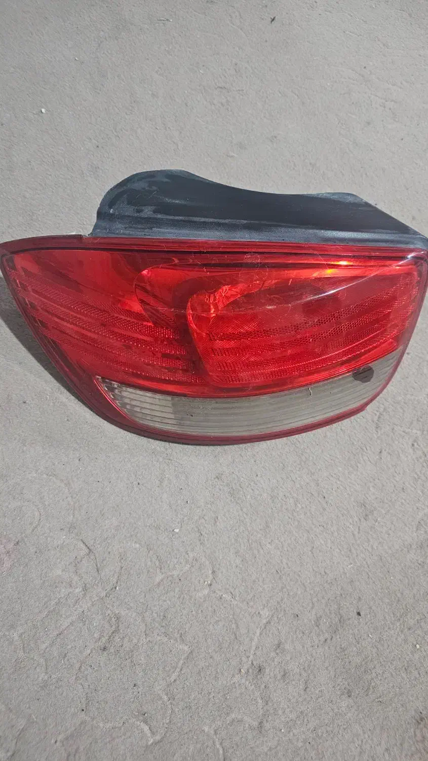 چراغ عقب تیبا ۲|قطعات یدکی و لوازم جانبی|اسلام‌شهر, مظفریه|دیوار