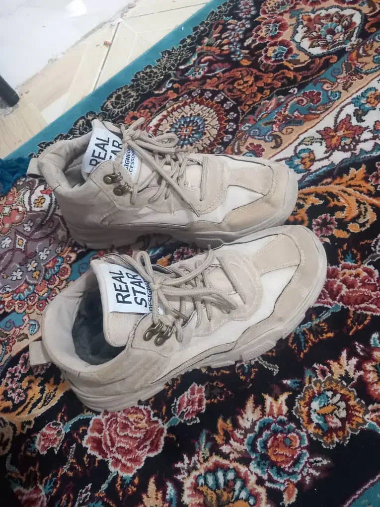 کفش های آمریکایی شماره ۴۰|کیف، کفش، کمربند|مشهد, شهید بصیر|دیوار